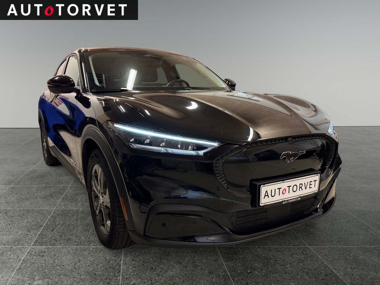 Ford Mustang Mach-E 70 Standard Range