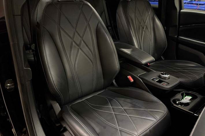 Sort Ford Mustang Mach-E fra 2022