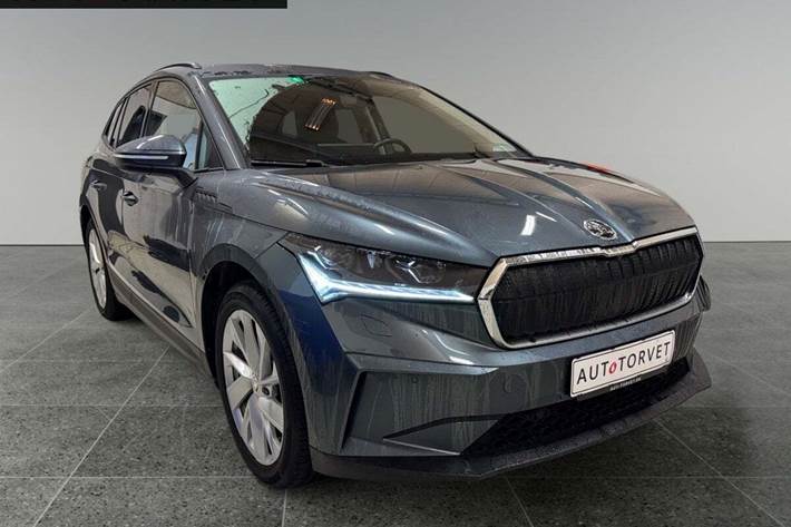 Grå Skoda Enyaq fra 2021