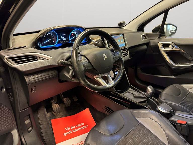 Peugeot 2008 1,6 BlueHDi 100 Desire Sky