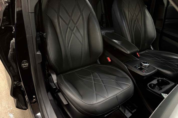 Sort Ford Mustang Mach-E fra 2022