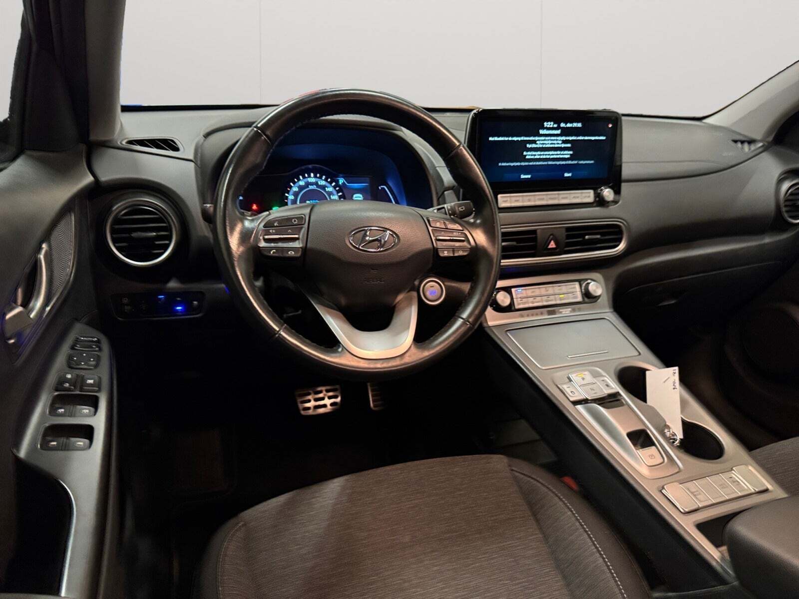 Hyundai Kona 64 EV Trend