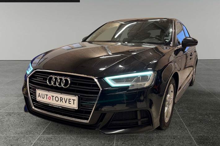 Sort Audi A3 fra 2020 set udefra
