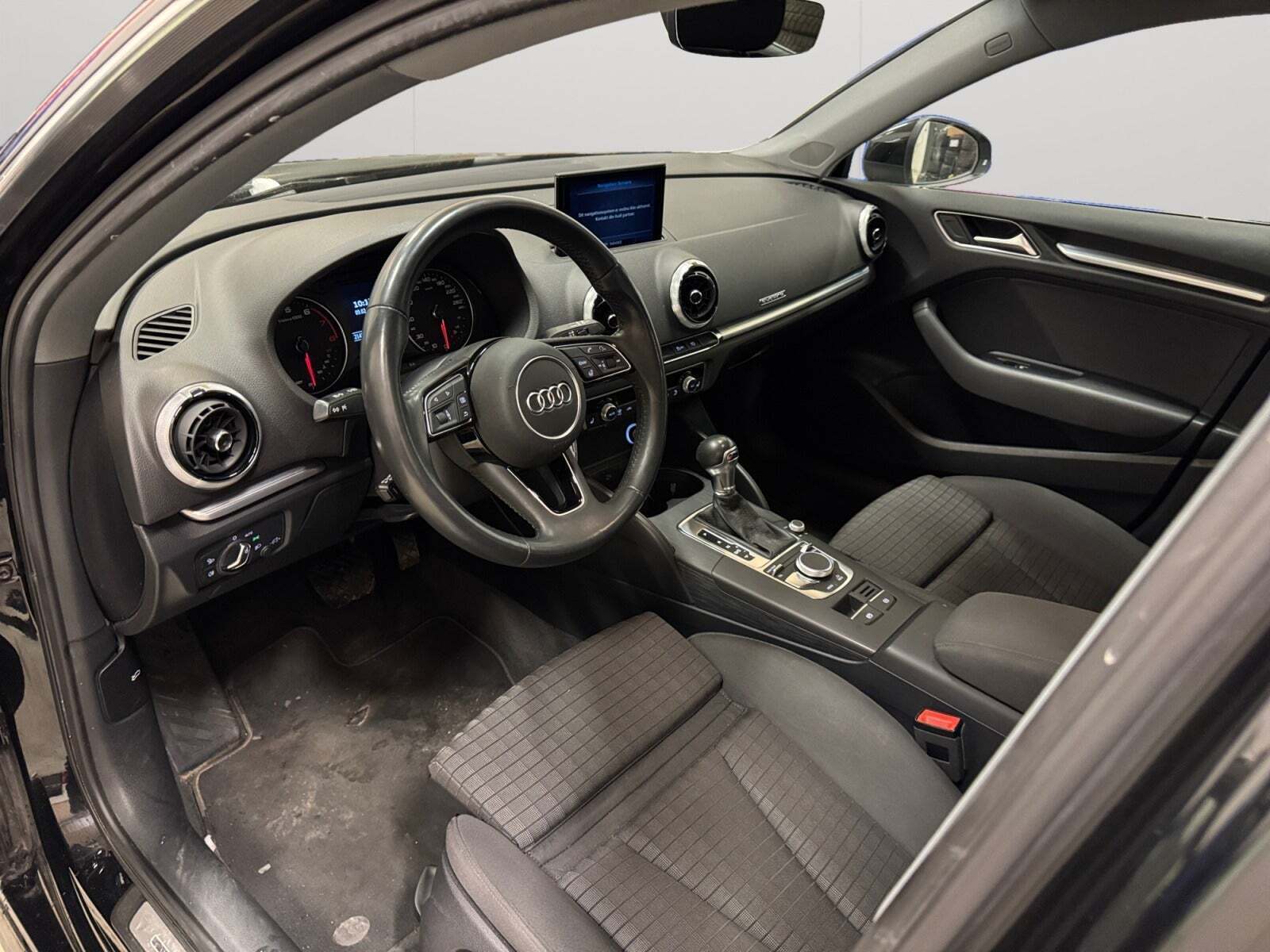 Audi A3 40 TFSi S-line Sportback quattro S-tr.