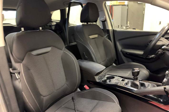 Sølv Renault Kadjar fra 2016