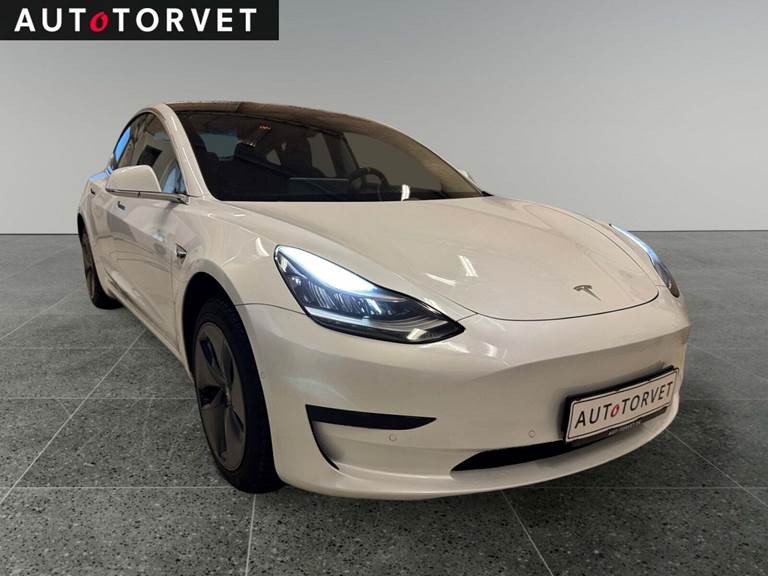 Tesla Model 3 Standard Range+ RWD