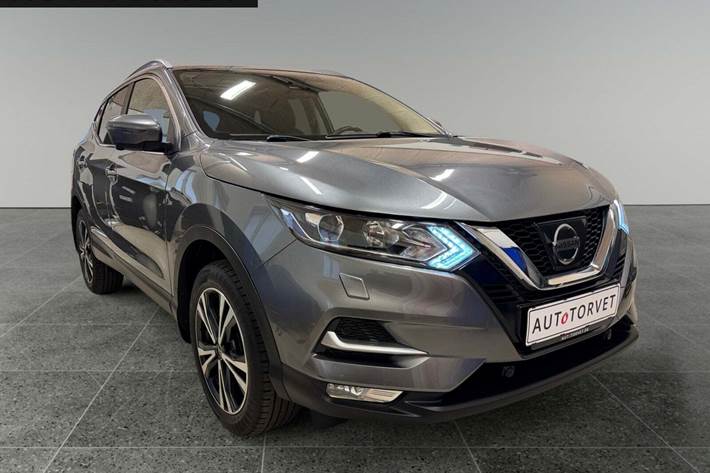 Grå Nissan Qashqai fra 2018
