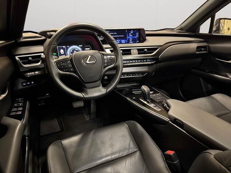 Lexus UX300e Premium