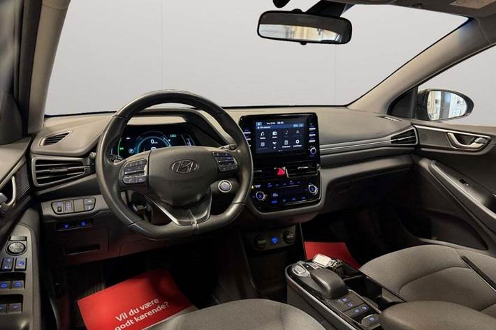 Sort Hyundai Ioniq fra 2021