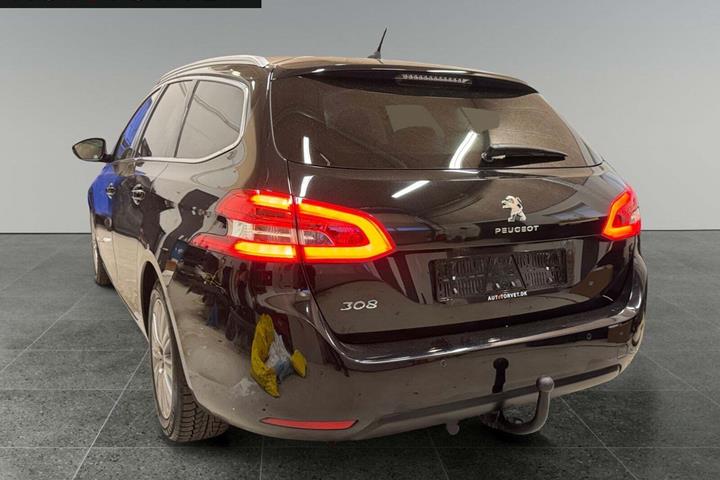 Sort Peugeot 308 fra 2018