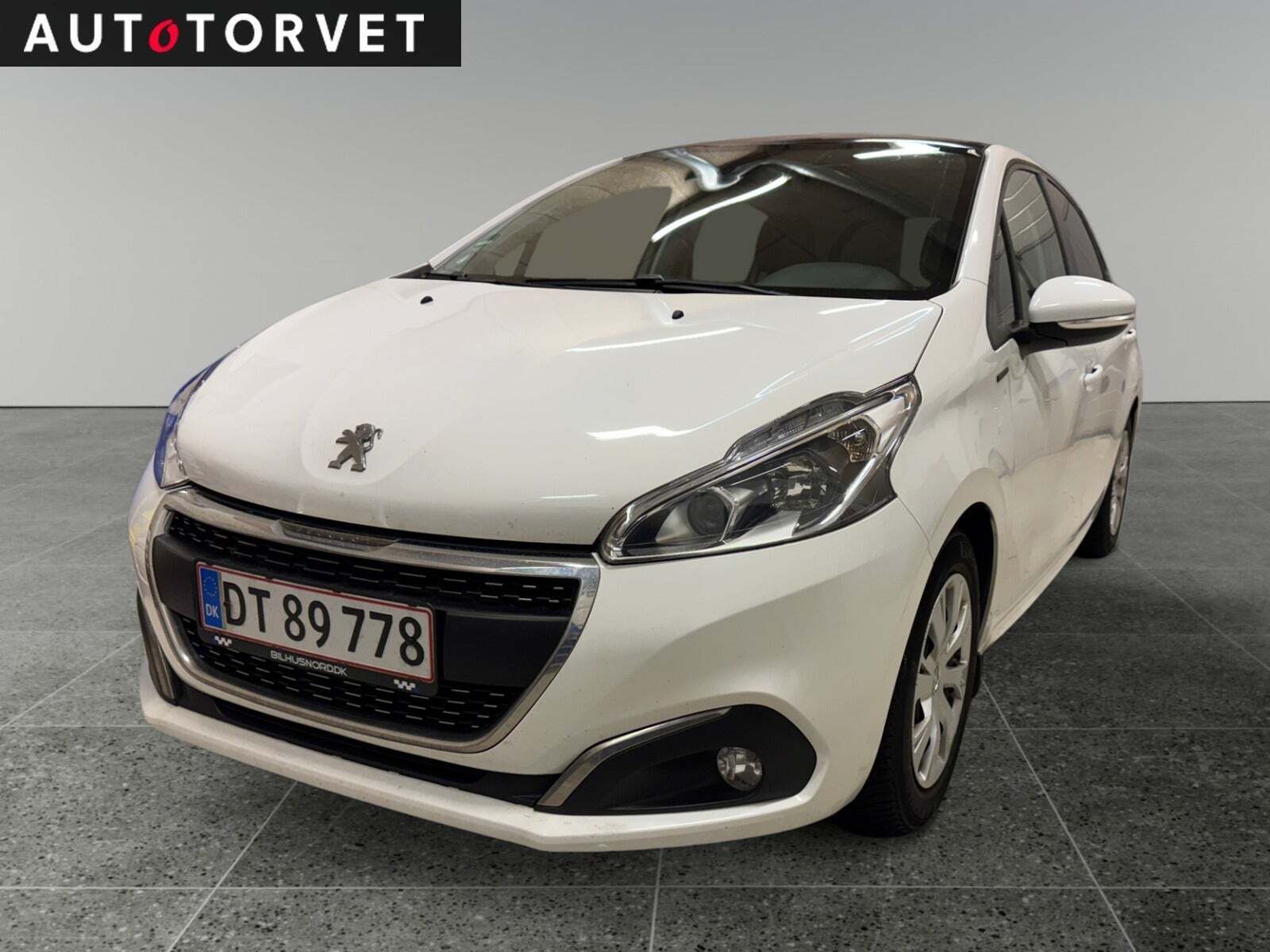 Peugeot 208 1,5 BlueHDi 100 Signature Sky