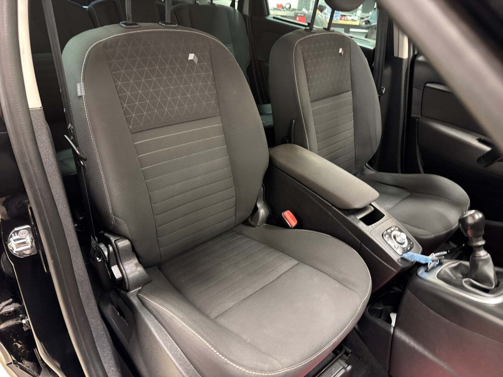 Sort Renault Grand Scenic III fra 2016