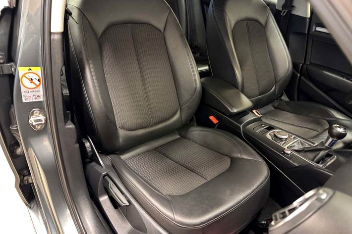 Grå Audi A3 fra 2014