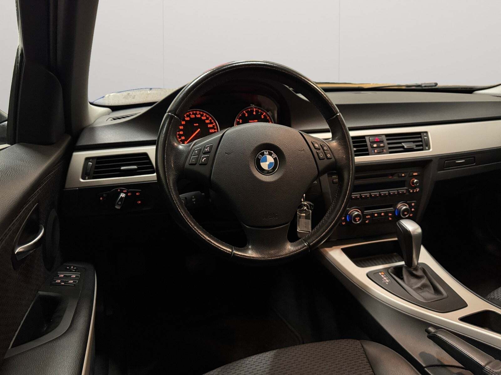 BMW 320i 2,0 Steptr.