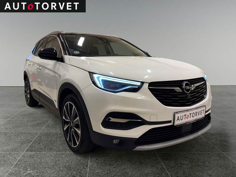 Opel Grandland X 1,6 Hybrid Innovation aut.