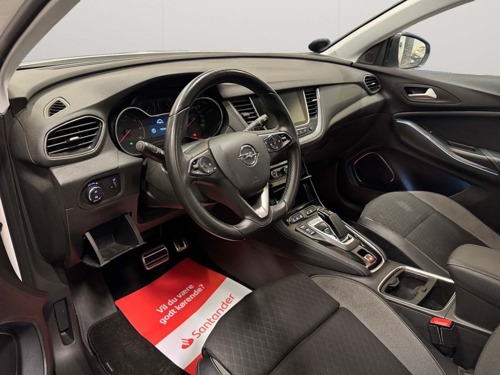 Opel Grandland X 1,6 Hybrid Innovation aut.