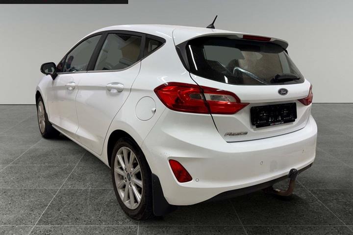 Hvid Ford Fiesta fra 2017