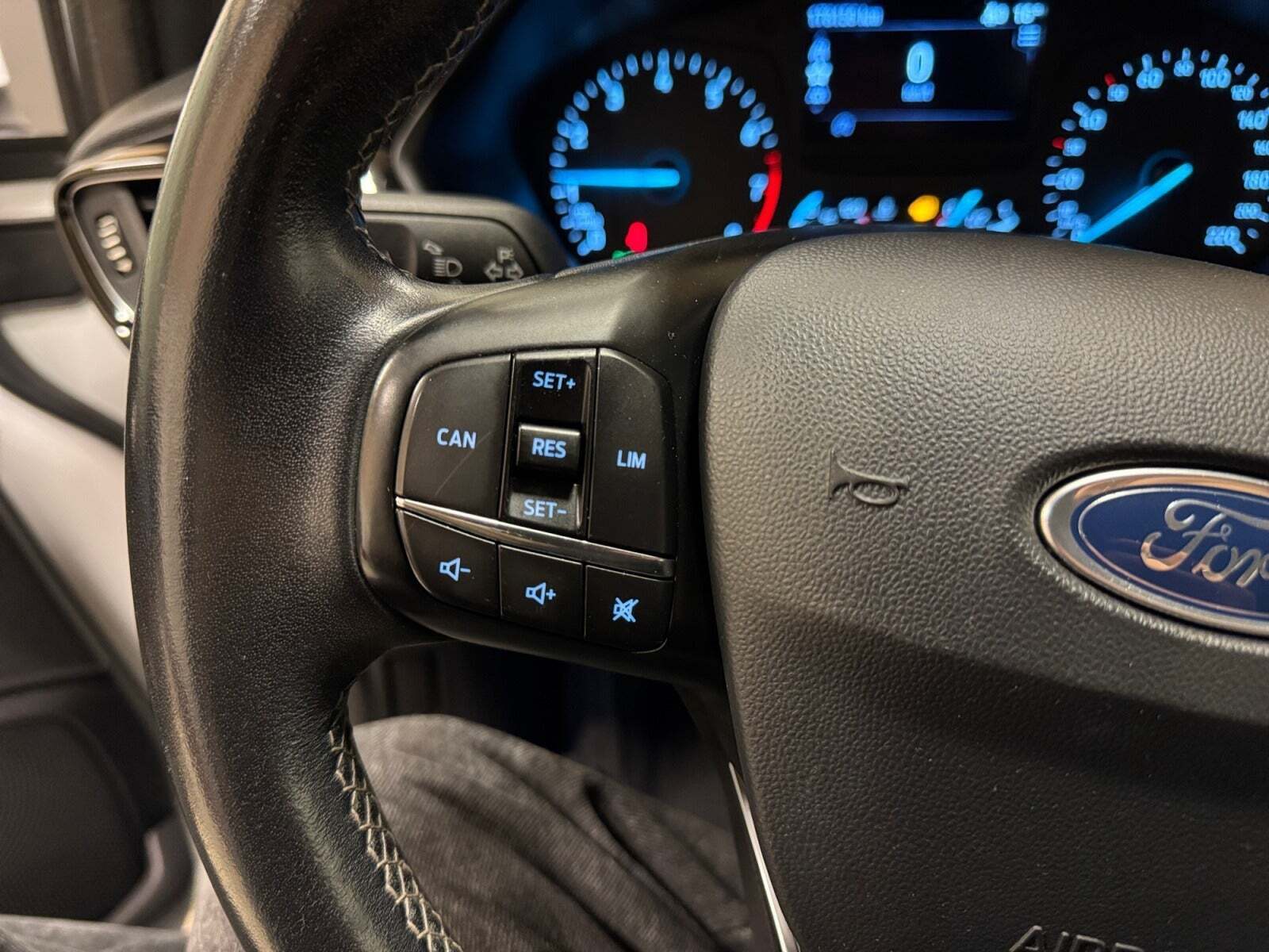 Hvid Ford Fiesta fra 2017