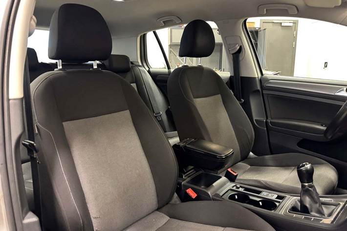 Orange VW Golf VI fra 2013