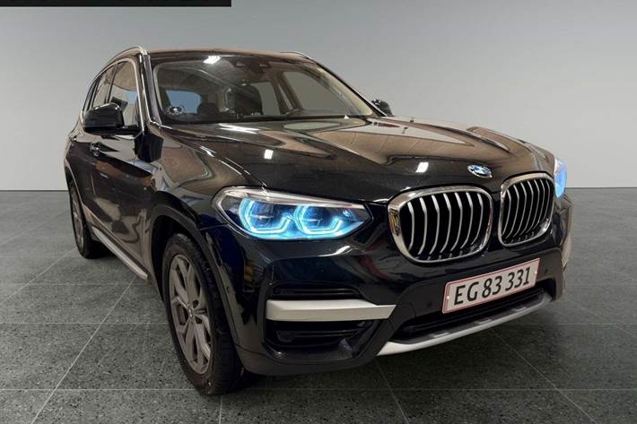 Sort BMW X3 fra 2021