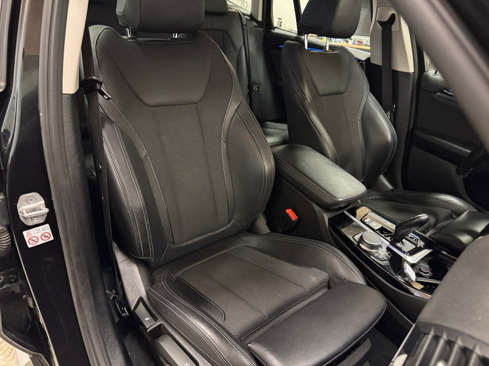 Sort BMW X3 fra 2021