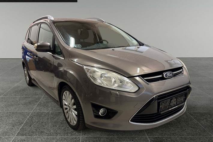 Grå Ford Grand C-Max fra 2013