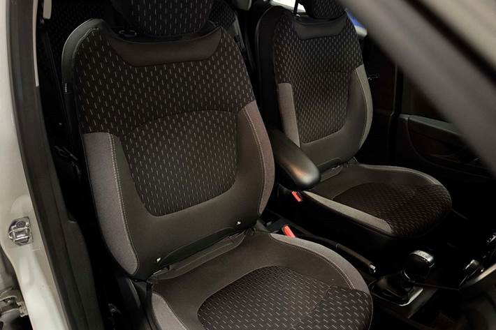 Hvid Renault Captur fra 2018