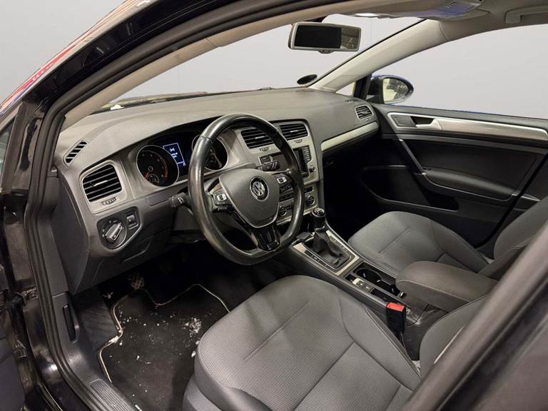 VW Golf VII 1,4 TSi 122 Comfortline Variant BMT