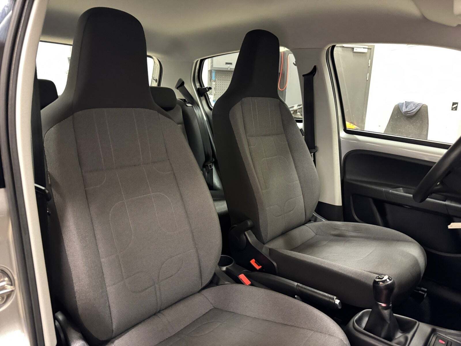 Orange VW UP! fra 2015