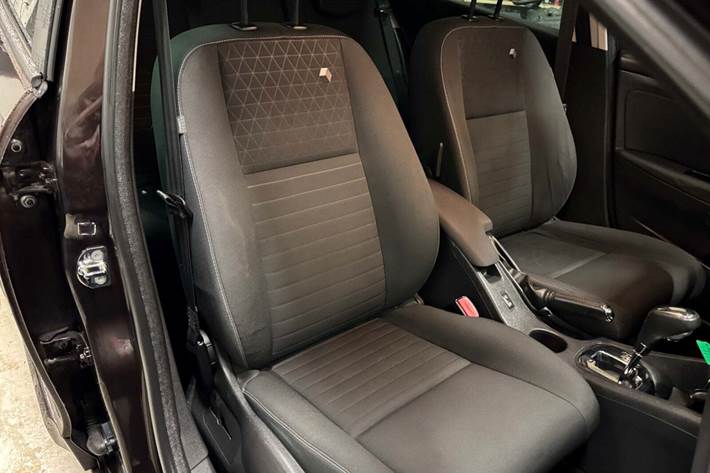 Brun Renault Megane III fra 2015