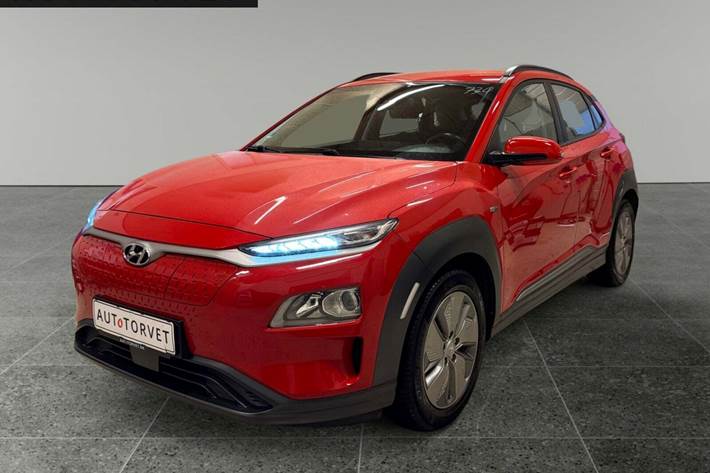 Rød Hyundai Kona fra 2021 set udefra