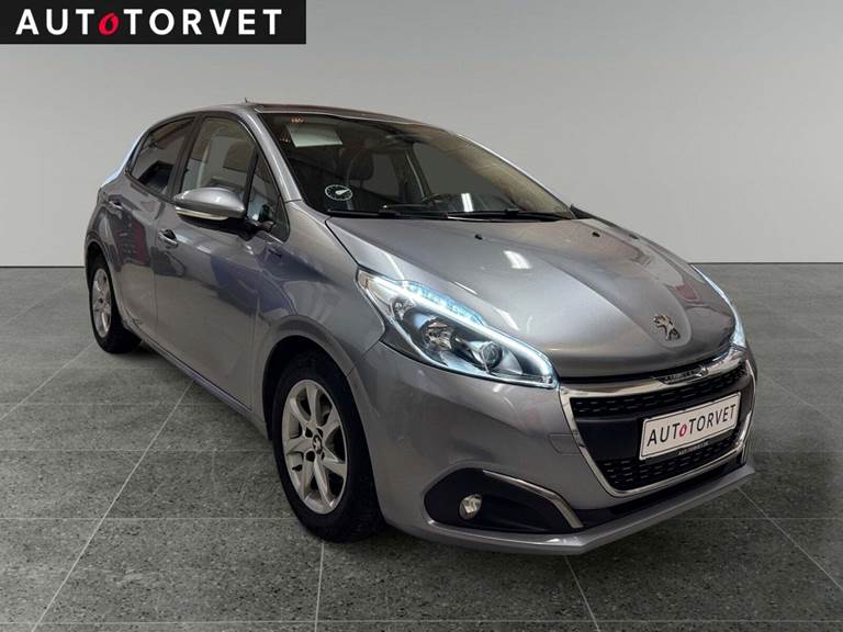 Peugeot 208 1,5 BlueHDi 100 Allure Sky