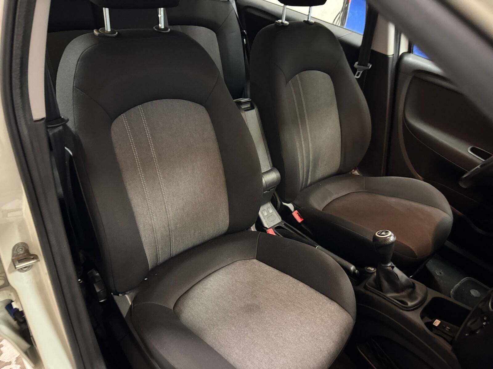 Hvid Fiat Punto fra 2014