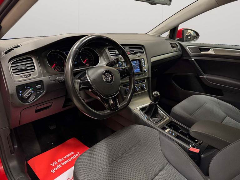 VW Golf VII 1,6 TDi 105 Comfortline BMT