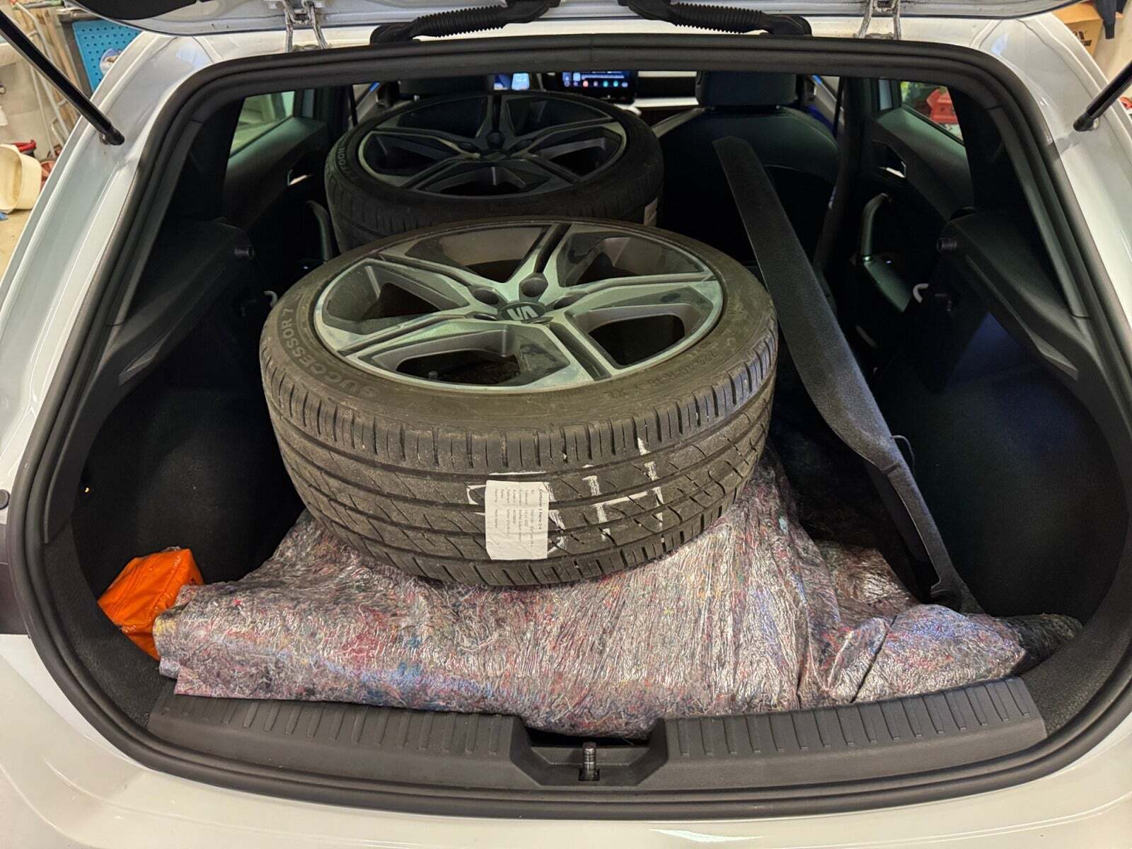 Hvid Seat Leon fra 2021