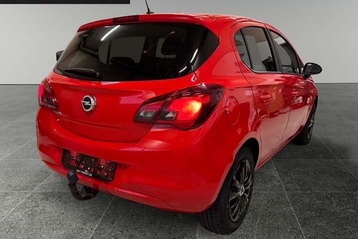 Rød Opel Corsa fra 2019
