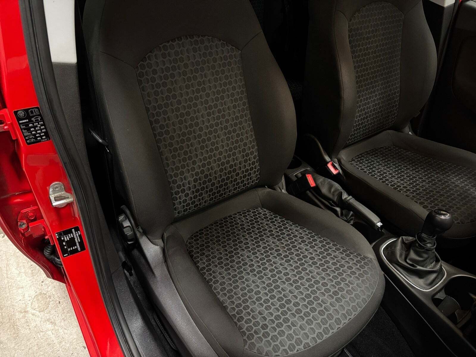 Rød Opel Corsa fra 2019