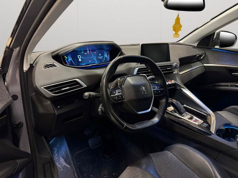 Peugeot 3008 1,6 BlueHDi 120 Allure EAT6