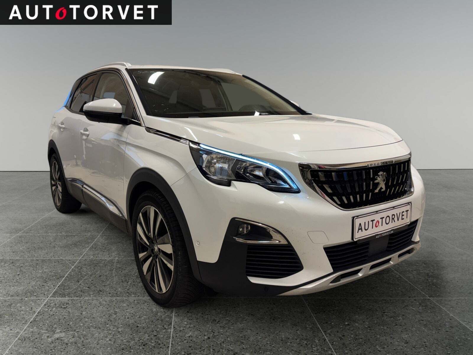 Peugeot 3008 1,6 BlueHDi 120 Allure
