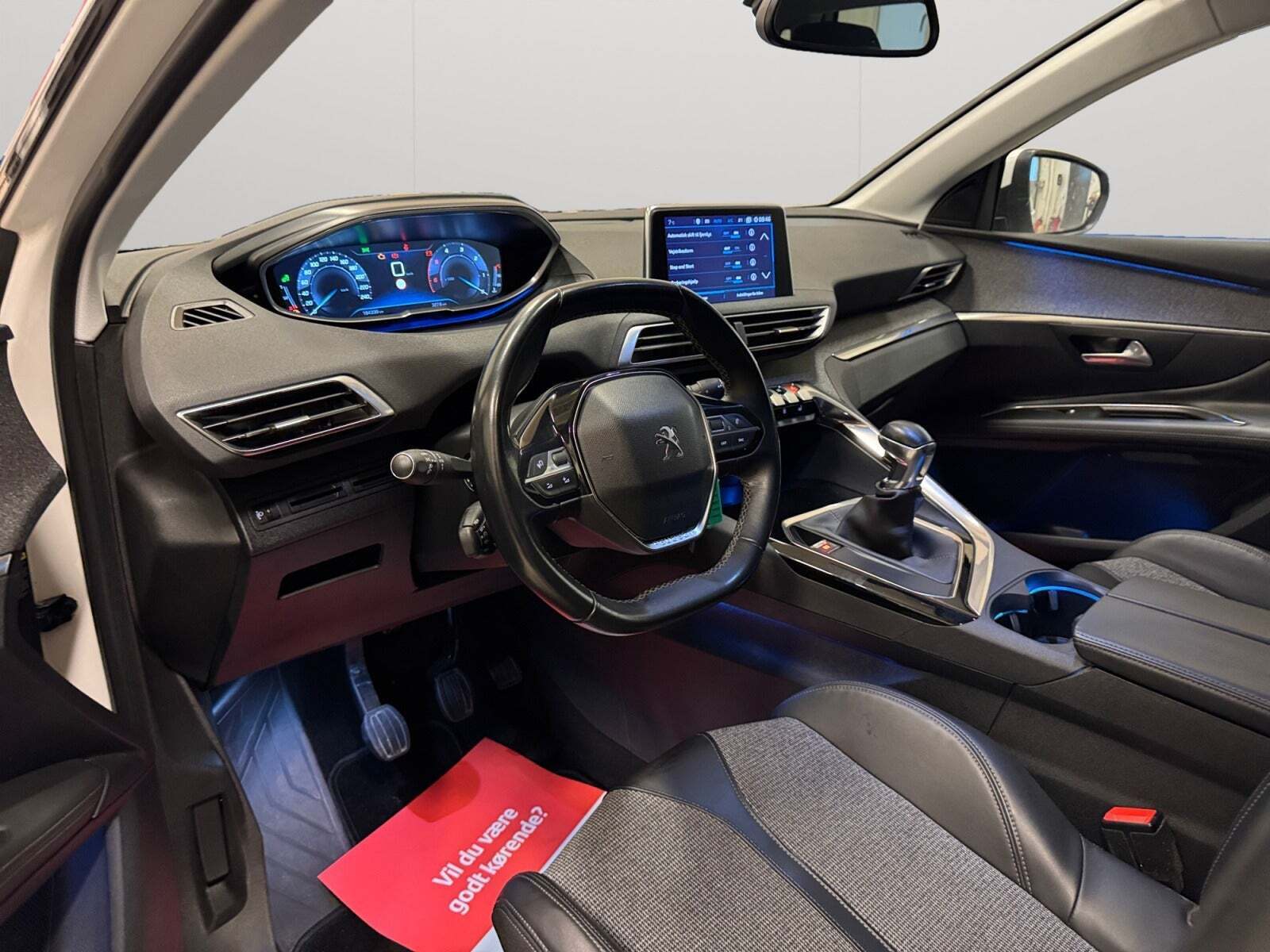 Peugeot 3008 1,6 BlueHDi 120 Allure