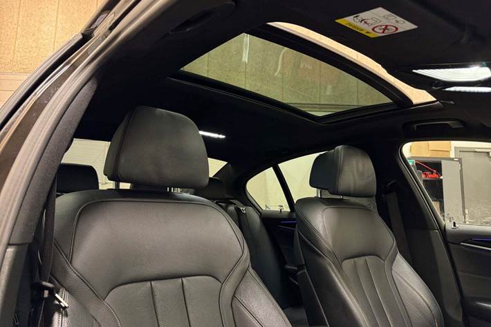 Sort BMW 530d fra 2017