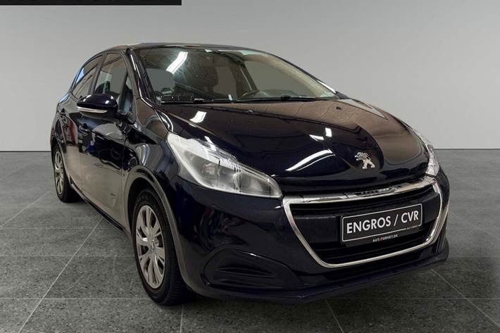 Blå Peugeot 208 fra 2019