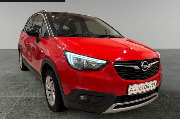Rød Opel Crossland X fra 2019