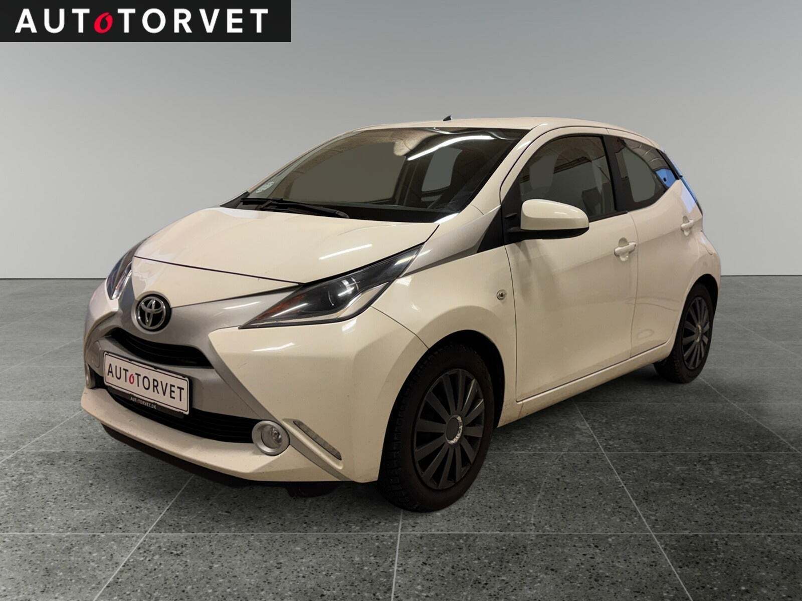Toyota Aygo 1,0 VVT-i x
