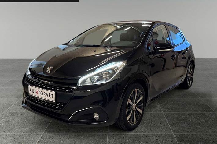 Sort Peugeot 208 fra 2017 set udefra