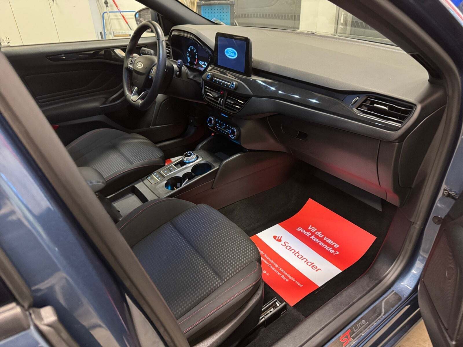 Blå Ford Focus fra 2020