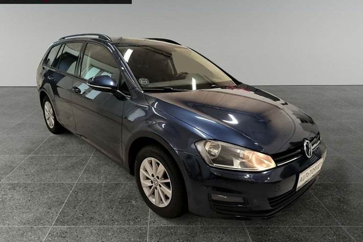 Blå VW Golf VII fra 2014