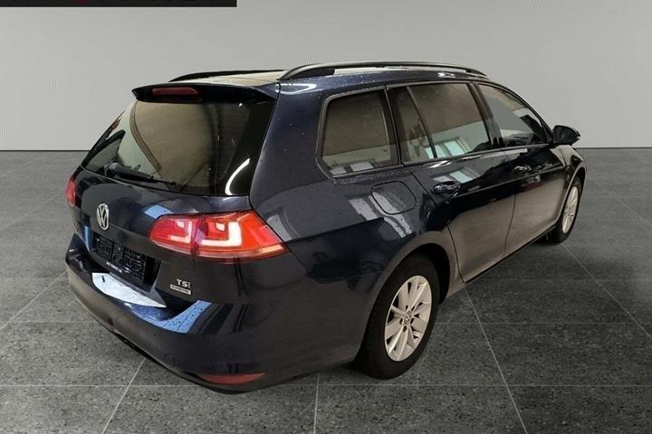 Blå VW Golf VII fra 2014