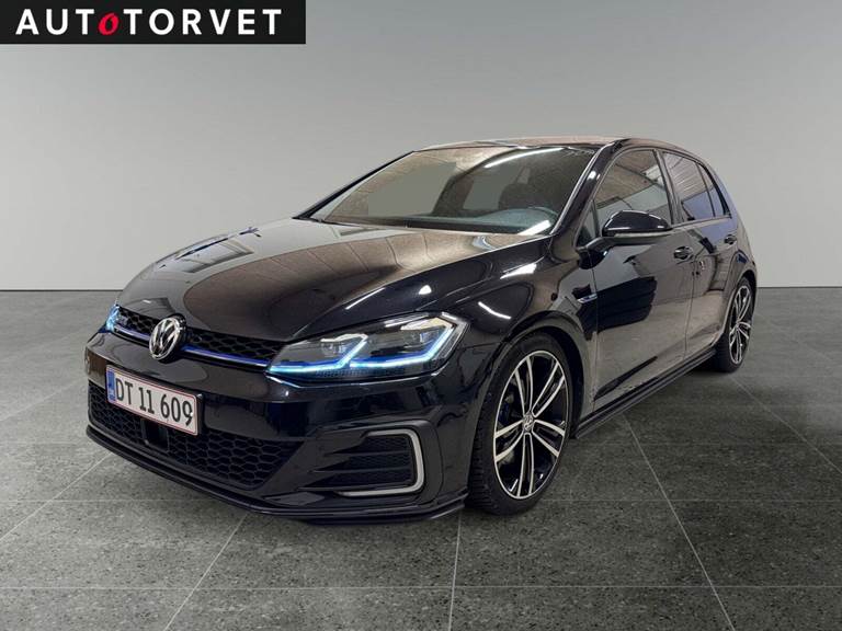VW Golf VII 1,4 GTE DSG