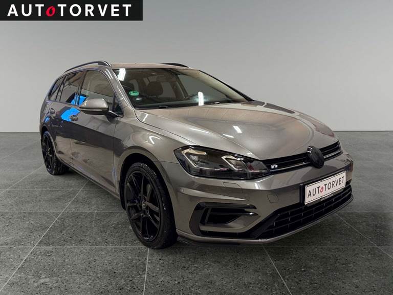 VW Golf VII 1,6 TDi 110 R-line Variant DSG